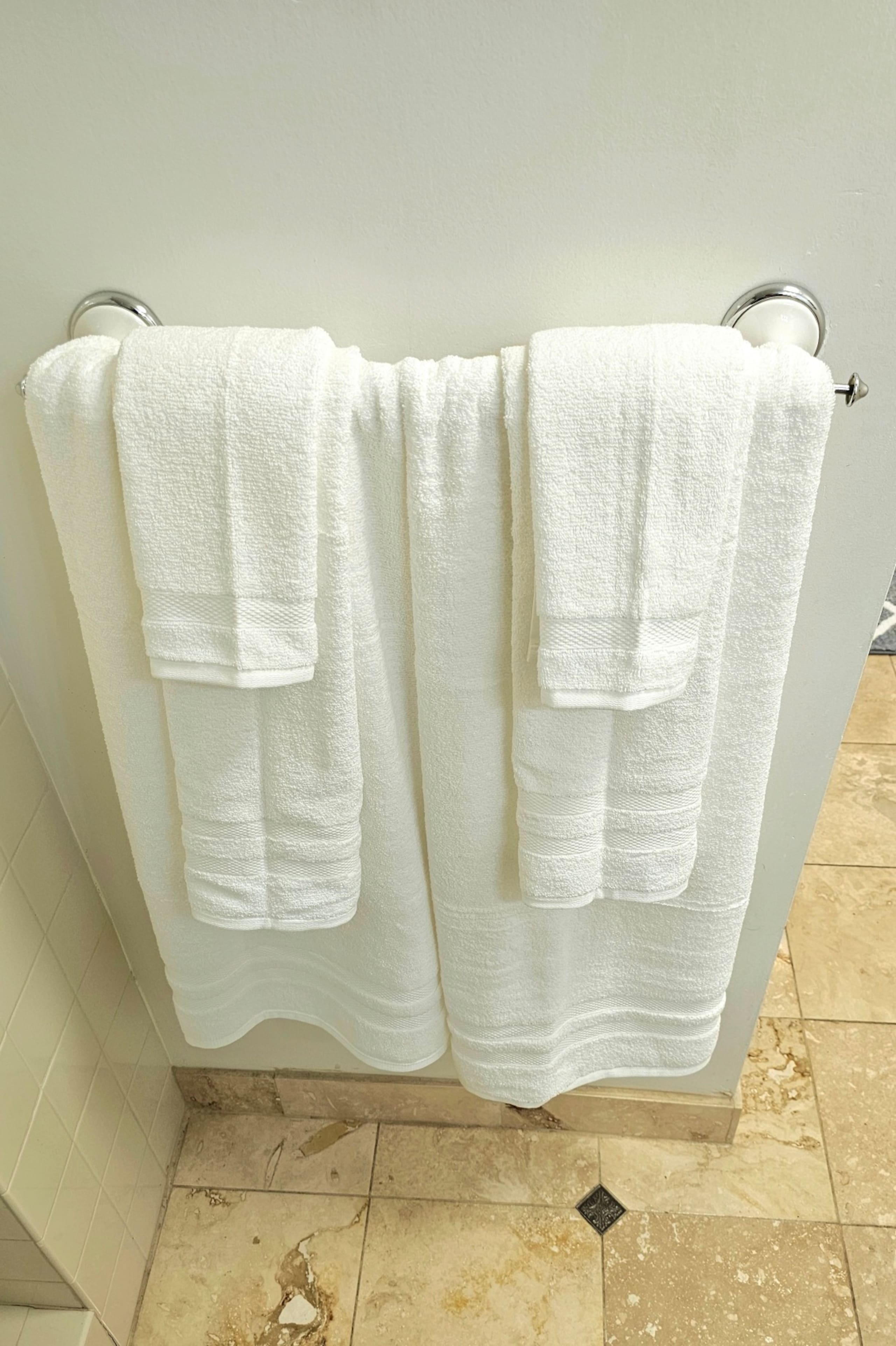 Condo in Honolulu · ★4.96 · 1 bedroom · 1 bed · 1 private bath - Image 26