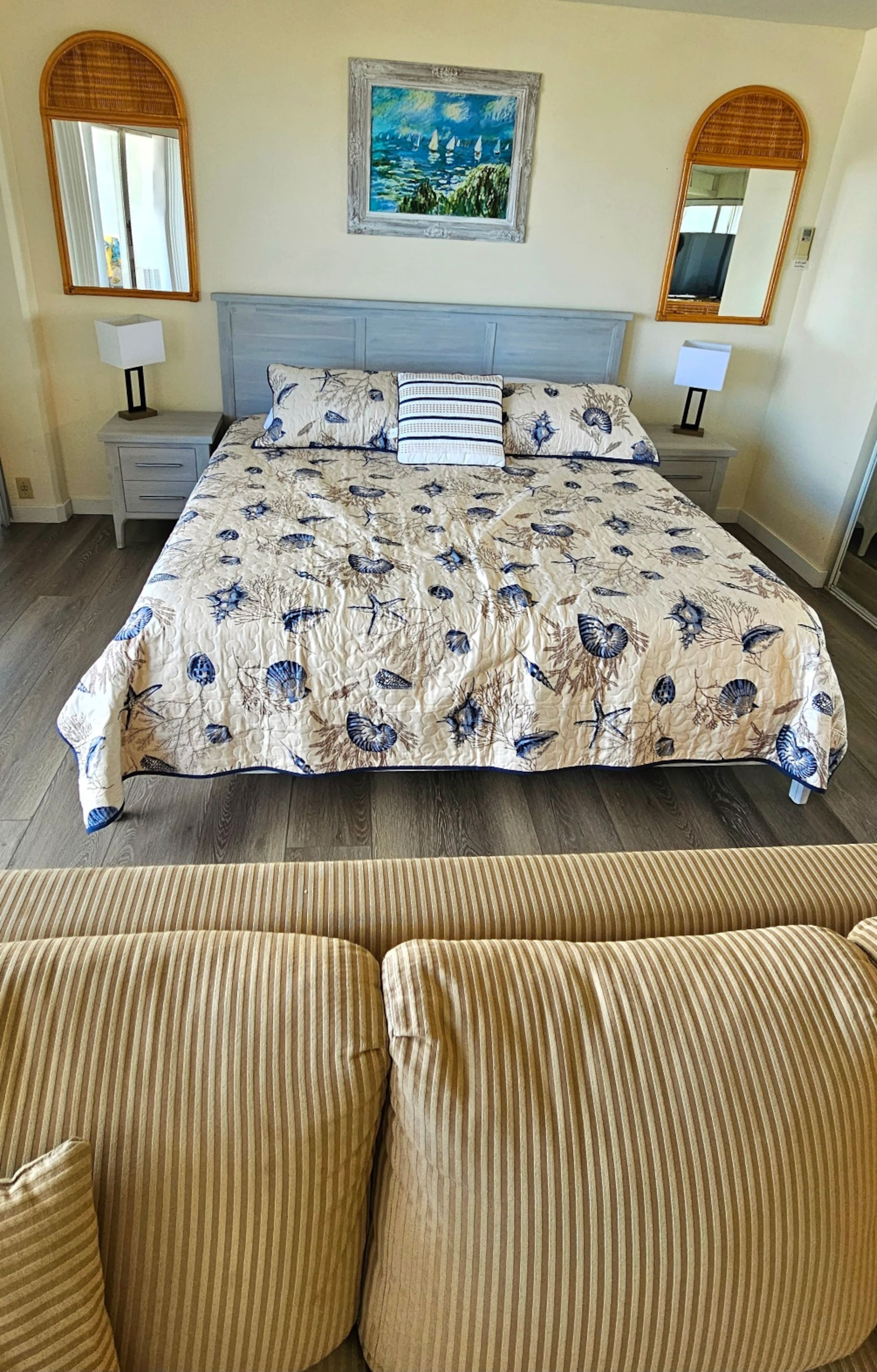 Condo in Honolulu · ★4.96 · 1 bedroom · 1 bed · 1 private bath - Image 21