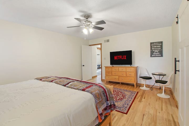 Chumba cha kulala cha Master - TV