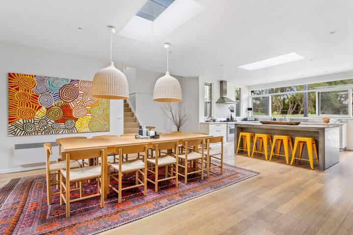 Shoreham Family Beach Paradise gallery image 4