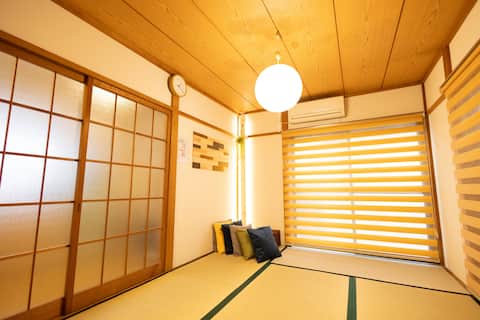 [If you want to stay for a long time, please consult] Entire house!Japanese Modern Hidden House!Akihabara: 15 min!2 tatami rooms! Up to 5 people