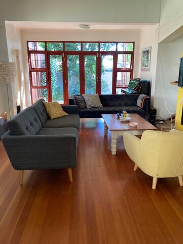 Ella’s house gallery image 2