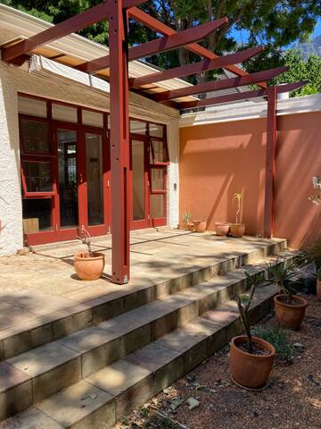 Ella’s house gallery image 4