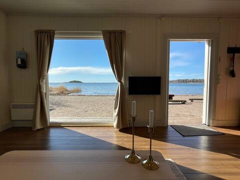 Beach house by Stendörren