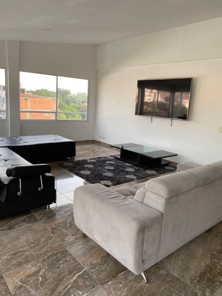 Apartment In Pampa Linda - 卡利
