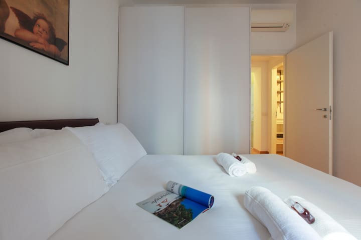 Porta Venezia Luxury 3BR | Hacca Collection