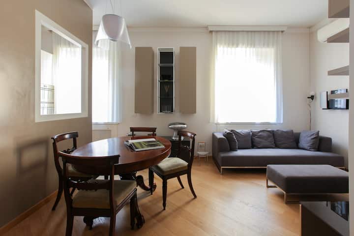 Stylish 3br | Porta Venezia | Quiet & Central - Milan