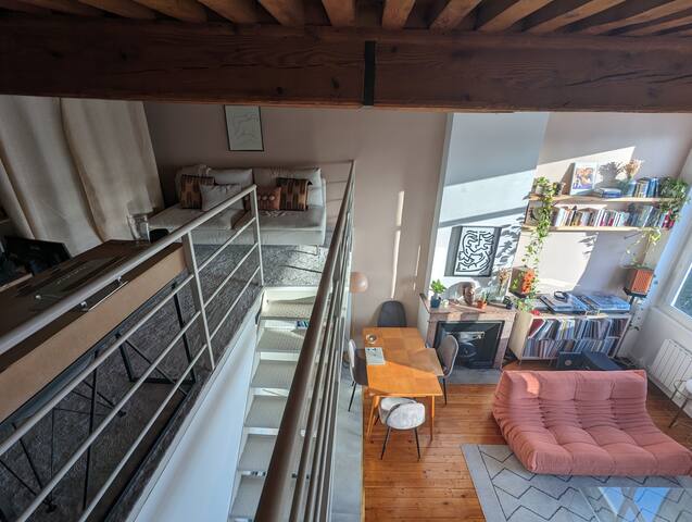 Appartement typique canut, paisible et lumineux gallery image 3