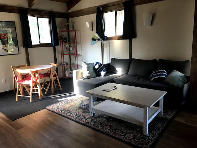 Listing in Sandpoint