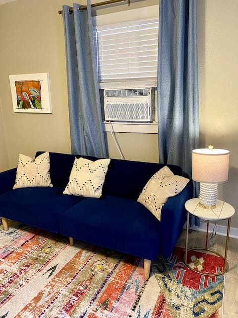 Top Airbnb: Bluebird House in Amarillo