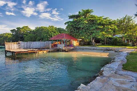 Horizon's Justine's Harvey Suite