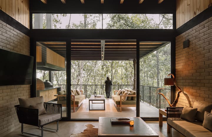 Diseño Moderno En El Bosque - Querétaro