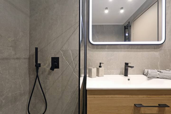 Kallimarmaro Gem – Greecing gallery image 5