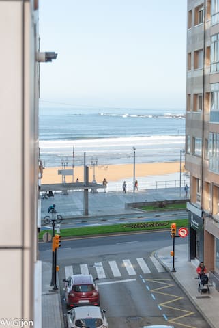 Alquileres Vacacionales Gijón managed Airbnb listing 2