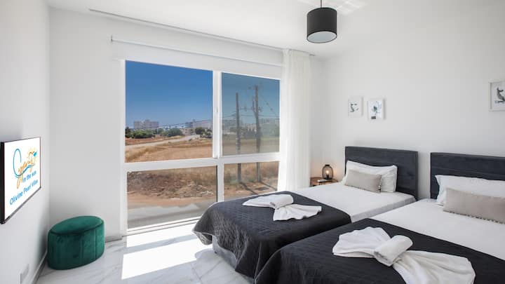 5 BV Villas Cyprus In The Sun