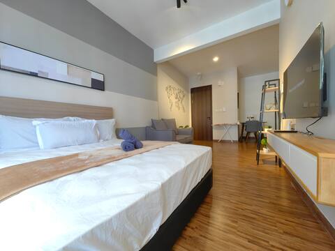Free Parking Near Airport K Avenue 2 Room 4-6 Pax