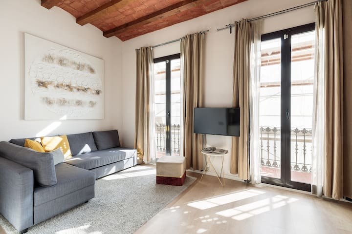 Montserrat Boutique Apartment in Eixample