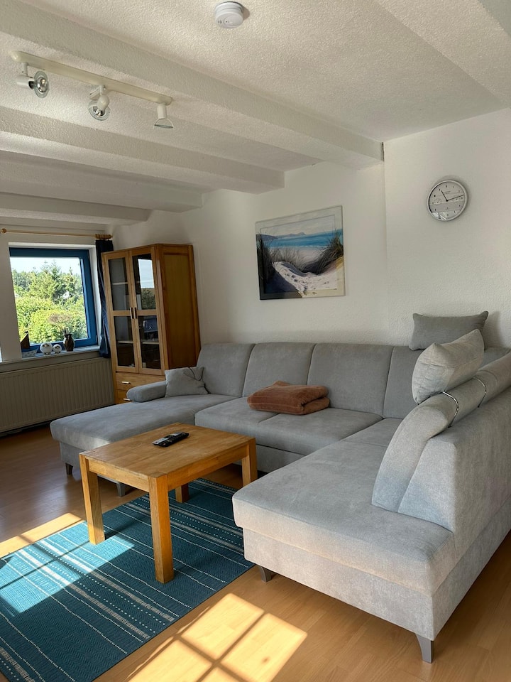 Große Idyllische Ferienwohnung Direkt Am See - Neukloster