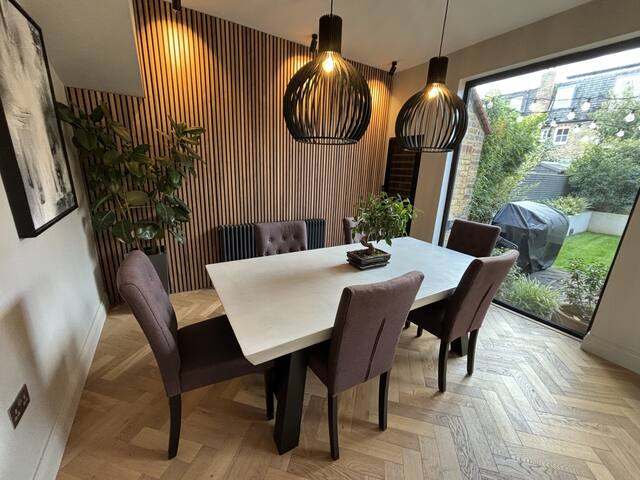 Stylish Edwardian house between the Commons gallery image 2