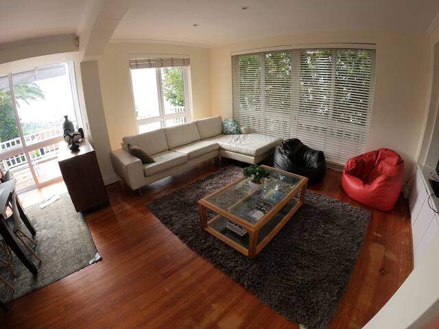 Cape Town Panorama Villa gallery image 3