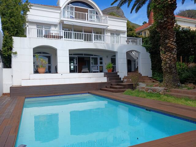 Cape Town Panorama Villa gallery image 2