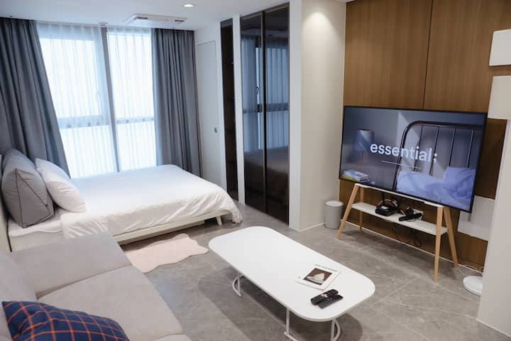 [M House 06] Modern Studio Stay In Seocho, Gangnam - Seoul