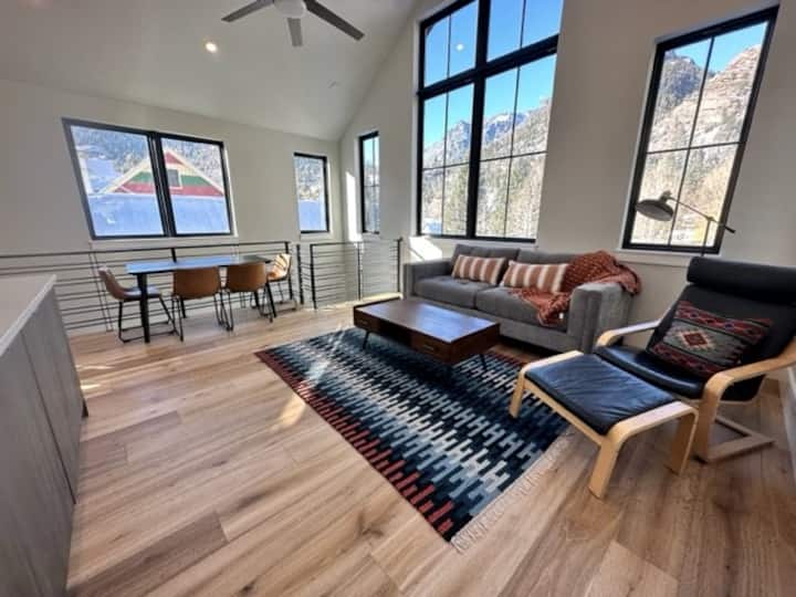 Living room 2