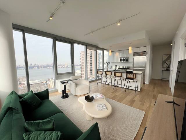 Luxe 2-bedroom in Hudson Yards gallery image 4