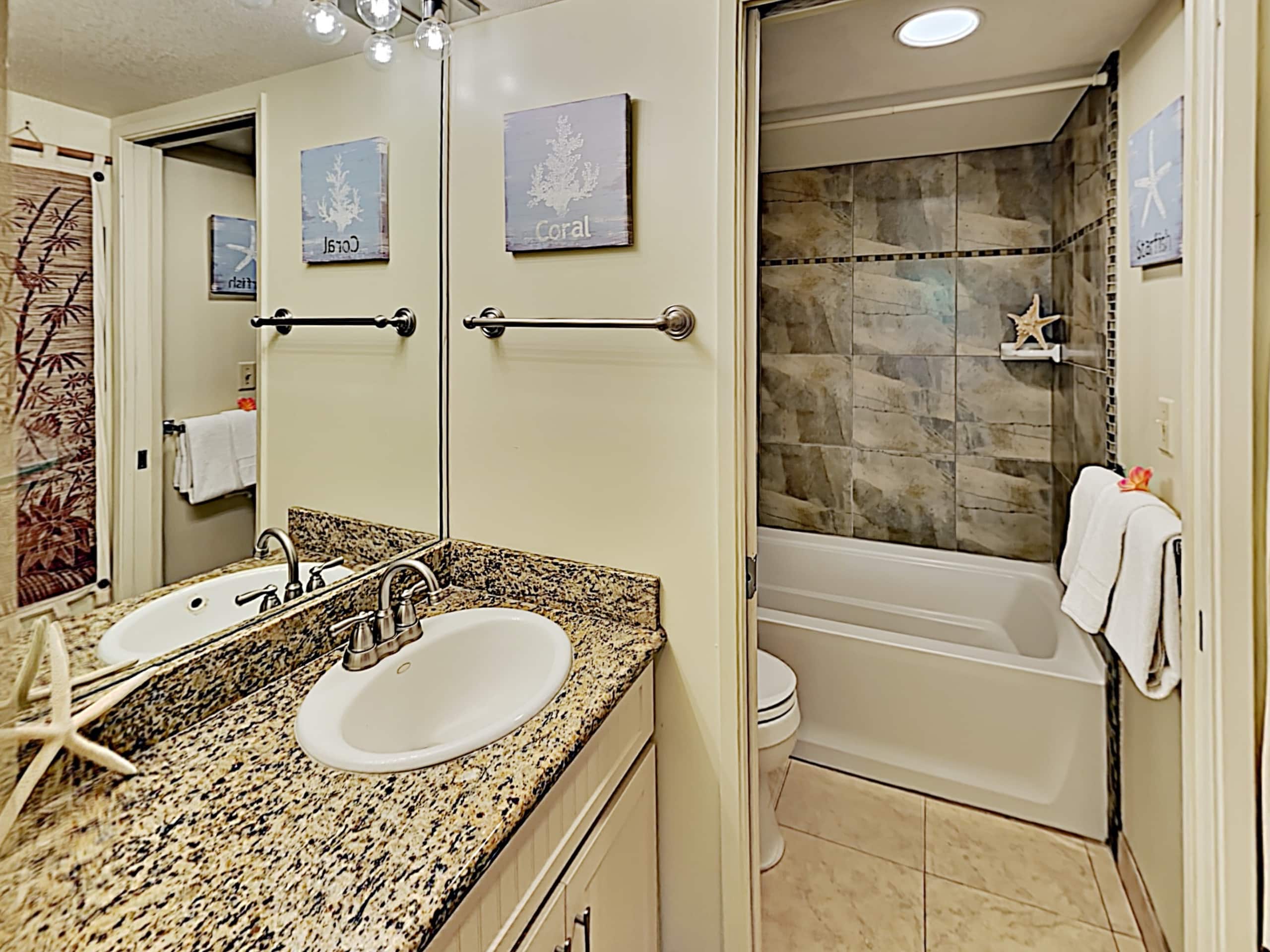 Condo in Kihei · ★4.91 · 1 bedroom · 2 beds · 1 bath - Image 14