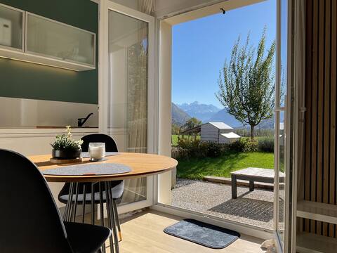 Elegant comfortable studio with a view of Mont Blanc