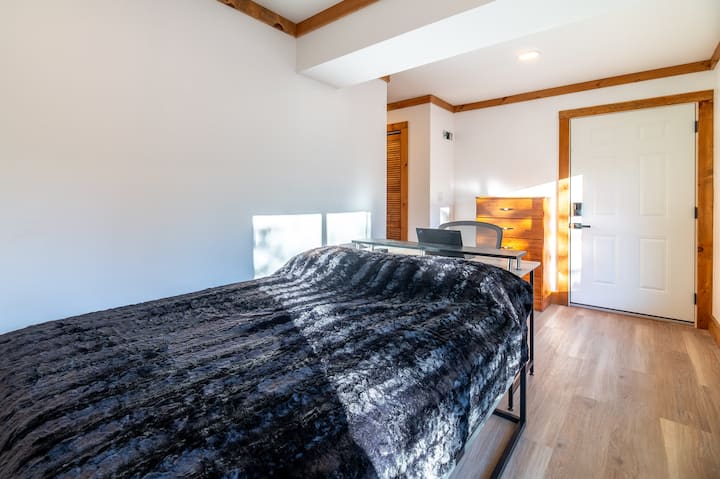 חדר בונוס/תחנת עבודה