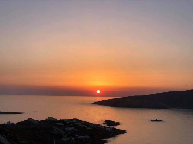 *Infinity Sea View Family Villa With Private Pool. gallery image 3