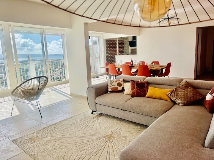 T3 De Standing - 100m2 - Vue Mer - Martinique