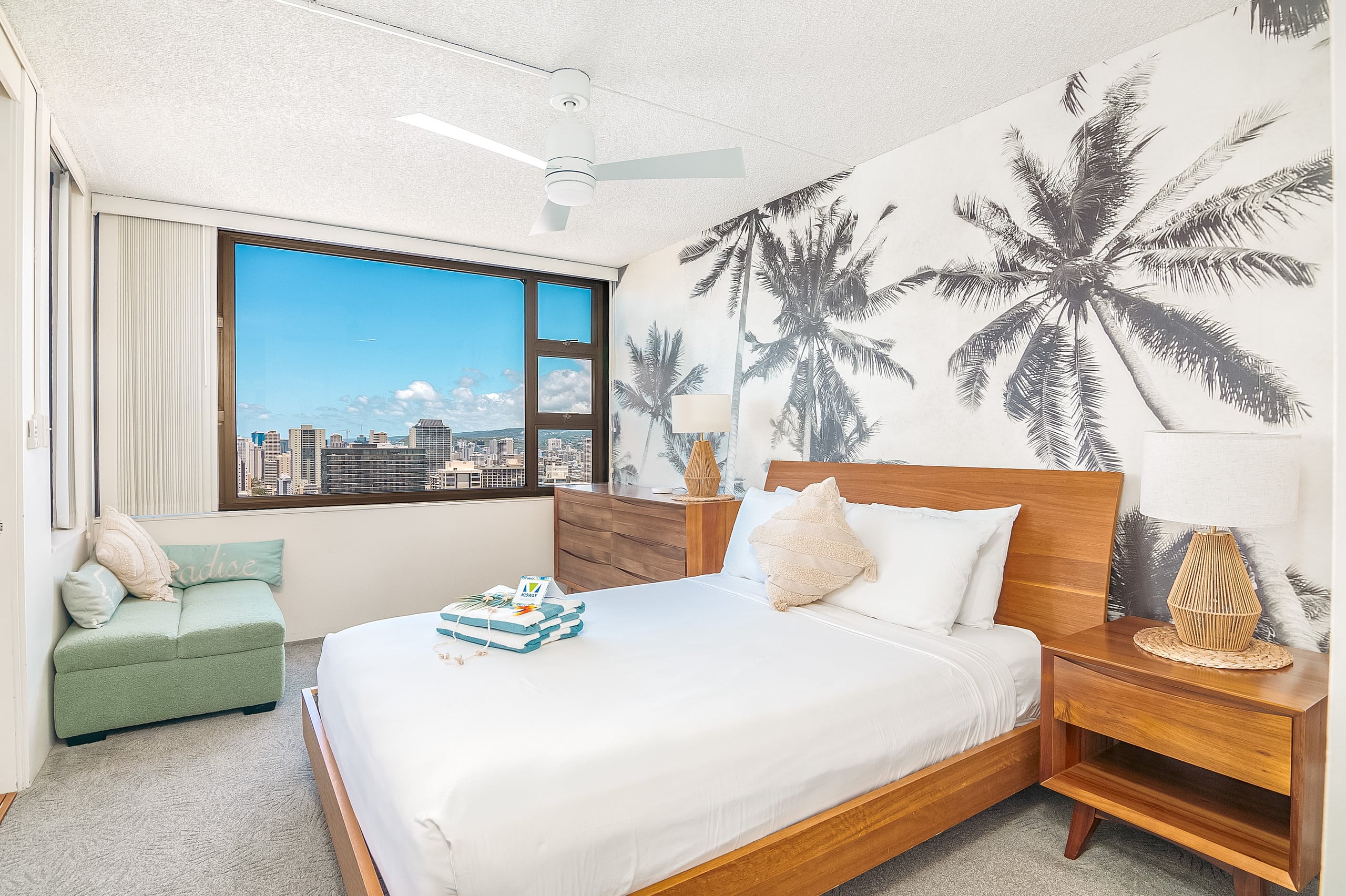 Condo in Honolulu · ★4.97 · 1 bedroom · 2 beds · 1 private bath - Image 1
