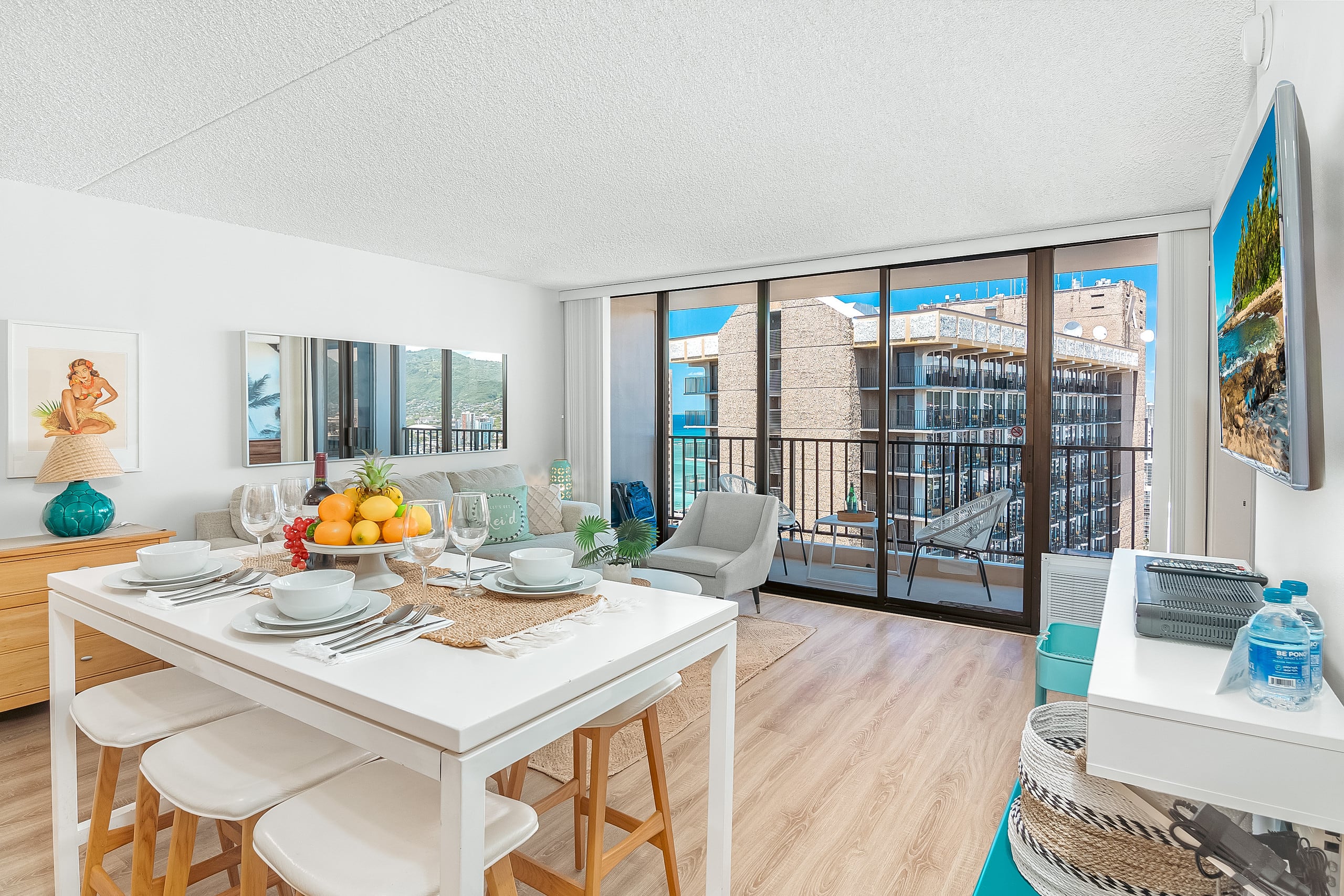 Condo in Honolulu · ★4.97 · 1 bedroom · 2 beds · 1 private bath - Image 26