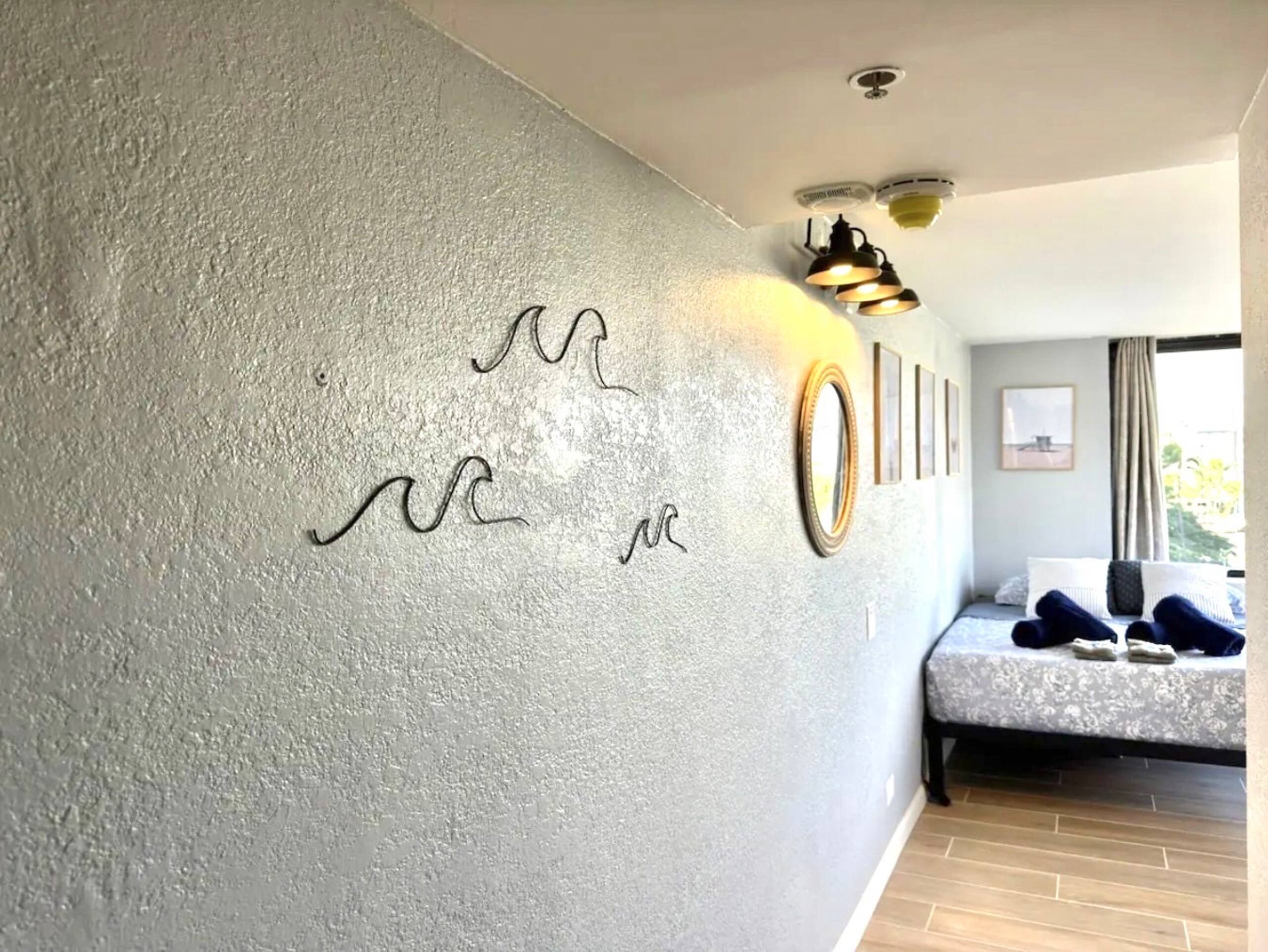 Condo in Honolulu · ★4.63 · Studio · 1 bed · 1 private bath - Image 29