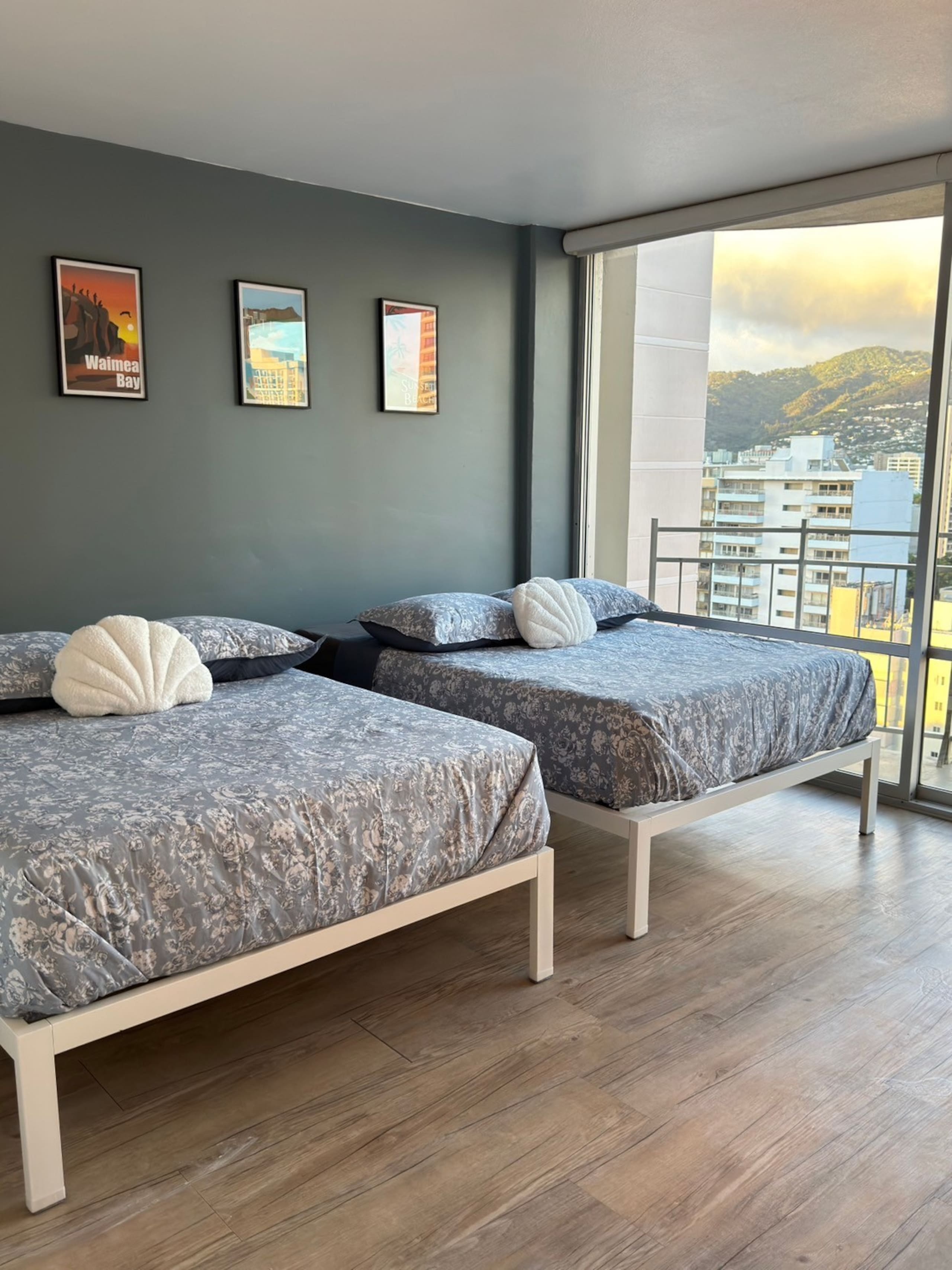 Condo in Honolulu · ★4.75 · 1 bedroom · 4 beds · 1 private bath - Image 24