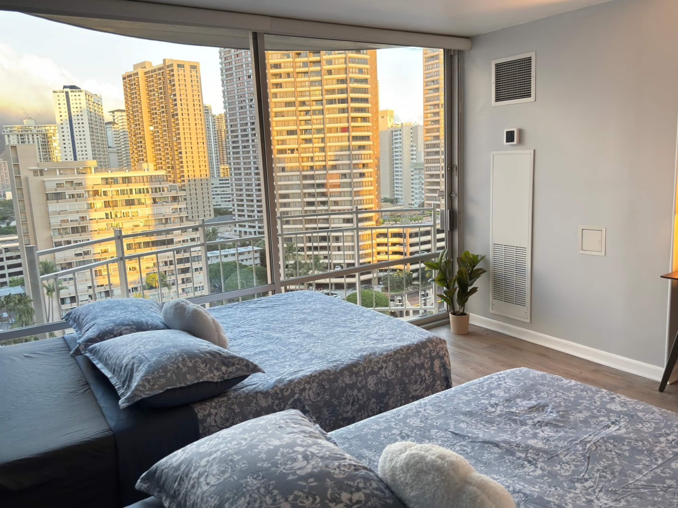 Condo in Honolulu · ★4.75 · 1 bedroom · 4 beds · 1 private bath - Image 19