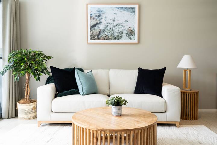 Dunn Bay Apartment 6 I Private Properties