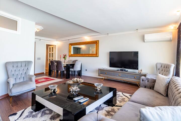 Nişantaşı Main Street 3+1 Luxury Modern 2 bathroom gallery image 2