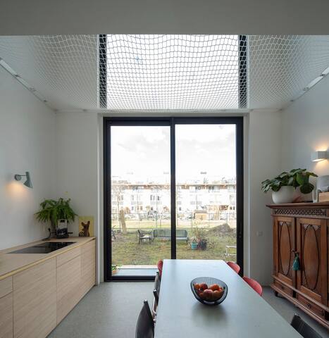 Ruime en frisse design woning Rotterdam centrum gallery image 4
