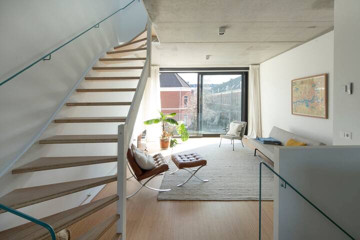 Ruime en frisse design woning Rotterdam centrum gallery image 3