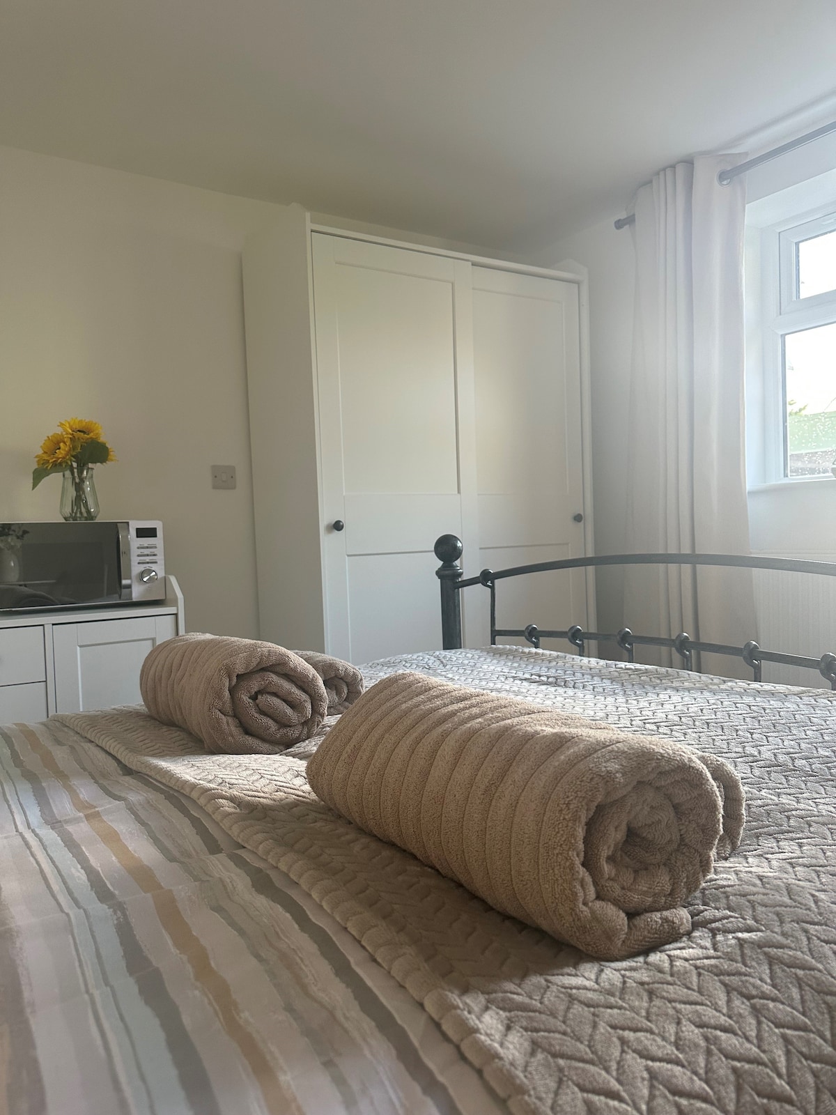 Top performing Airbnb: Little Maristow in St. Ives