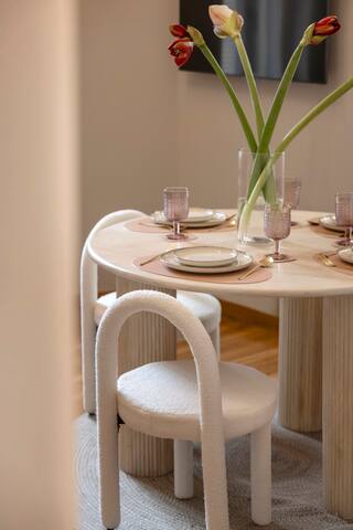 Acropolis Maisonette 3BR 6ppl 15min Metro&Museum gallery image 3