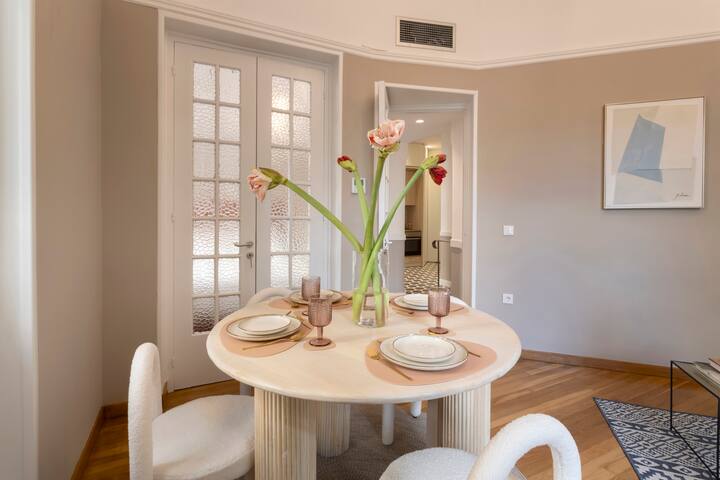 Acropolis Maisonette 3BR 6ppl 15min Metro&Museum gallery image 5