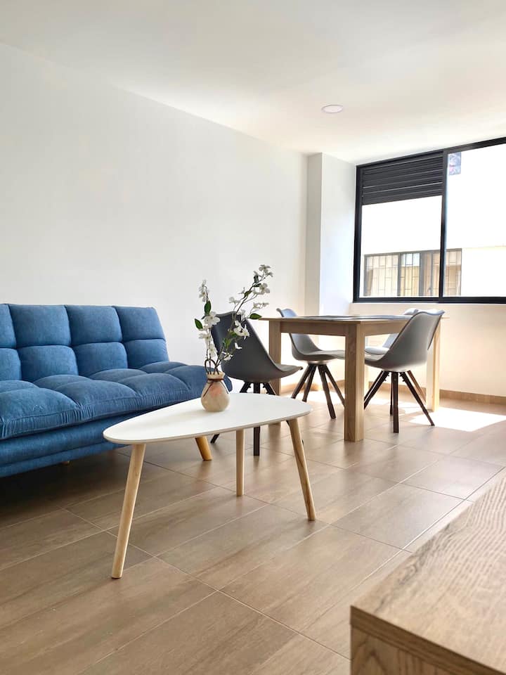 Apartamento Nuevo Y Amoblado ! - 