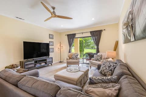 Top performing Airbnb: Awesome Remodel- 3BR-2BA Condo! in Cathedral City