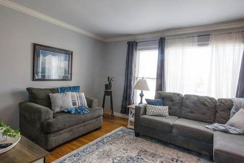 Scottsbluff Home away from Home *no chores!*