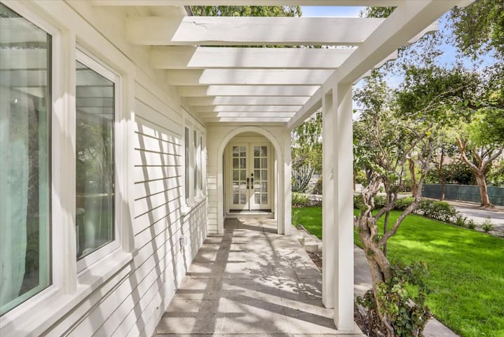 Havens Collective by Rosebowl