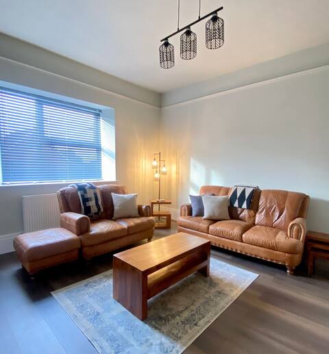 Top Airbnb: Village Apartment in North Somerset